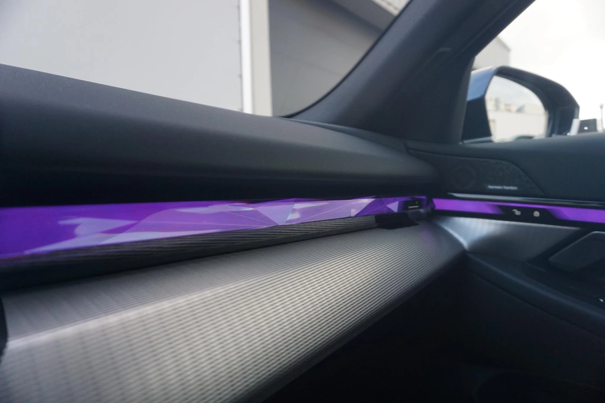 Hoofdafbeelding BMW i5