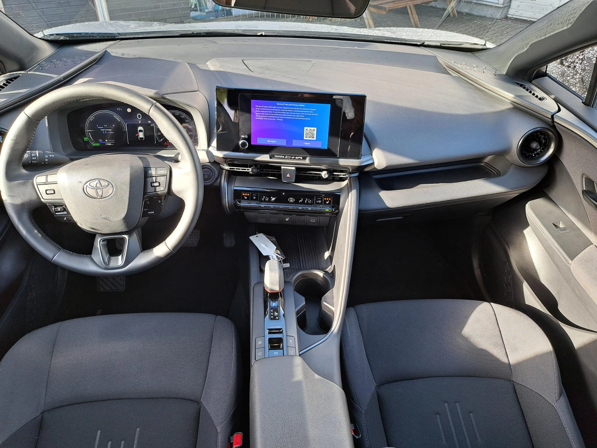 Hoofdafbeelding Toyota C-HR
