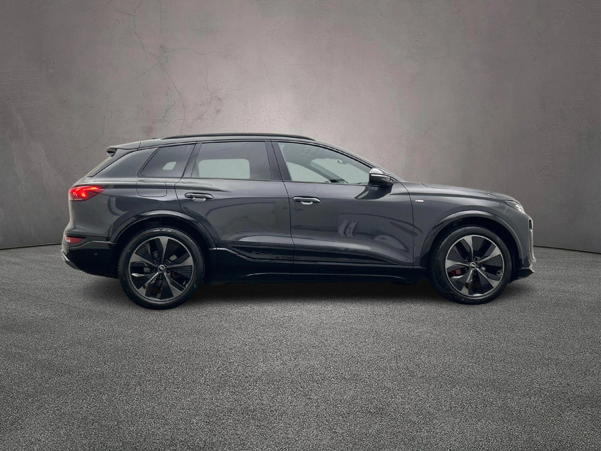 Hoofdafbeelding Audi Q6 e-tron