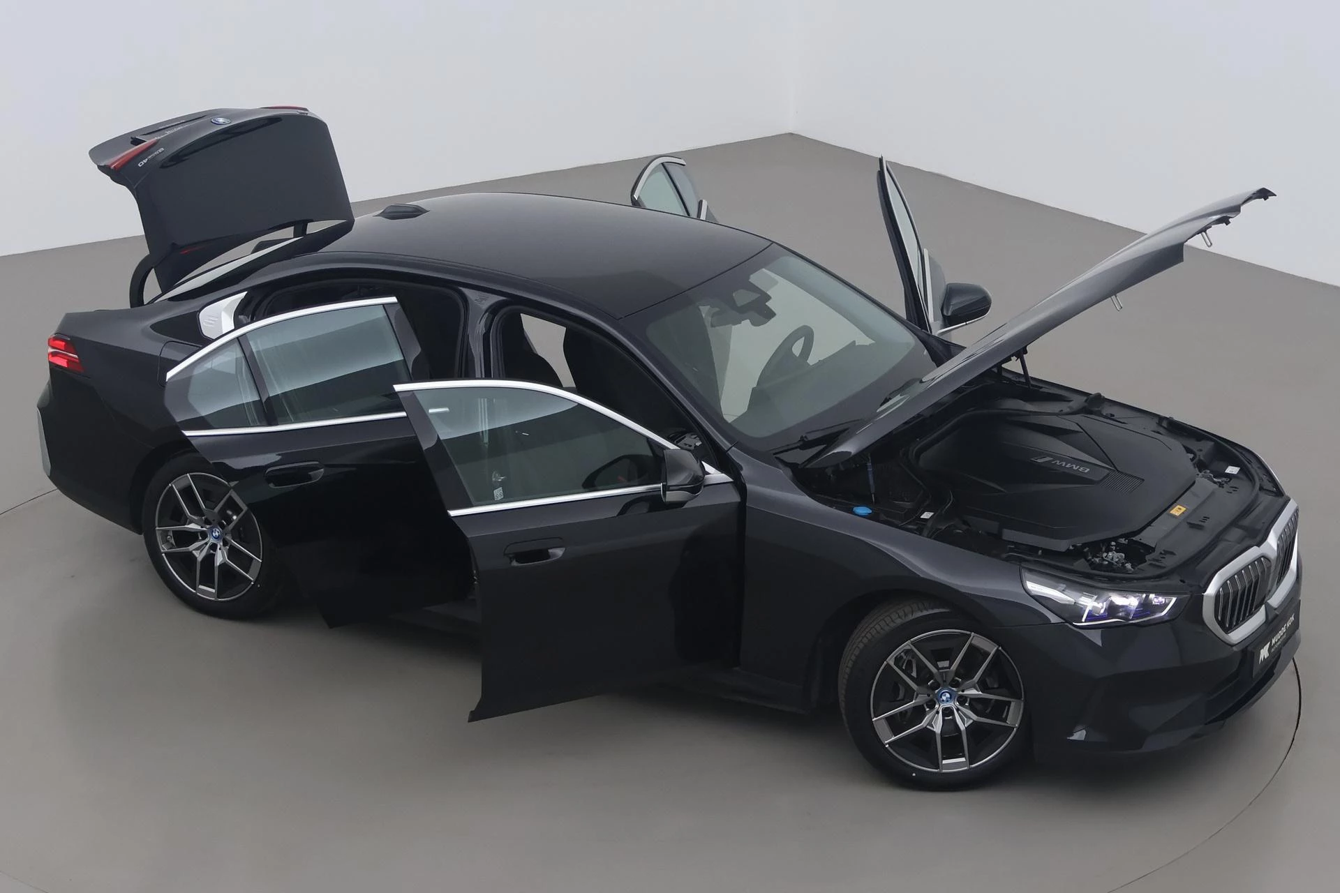 Hoofdafbeelding BMW i5