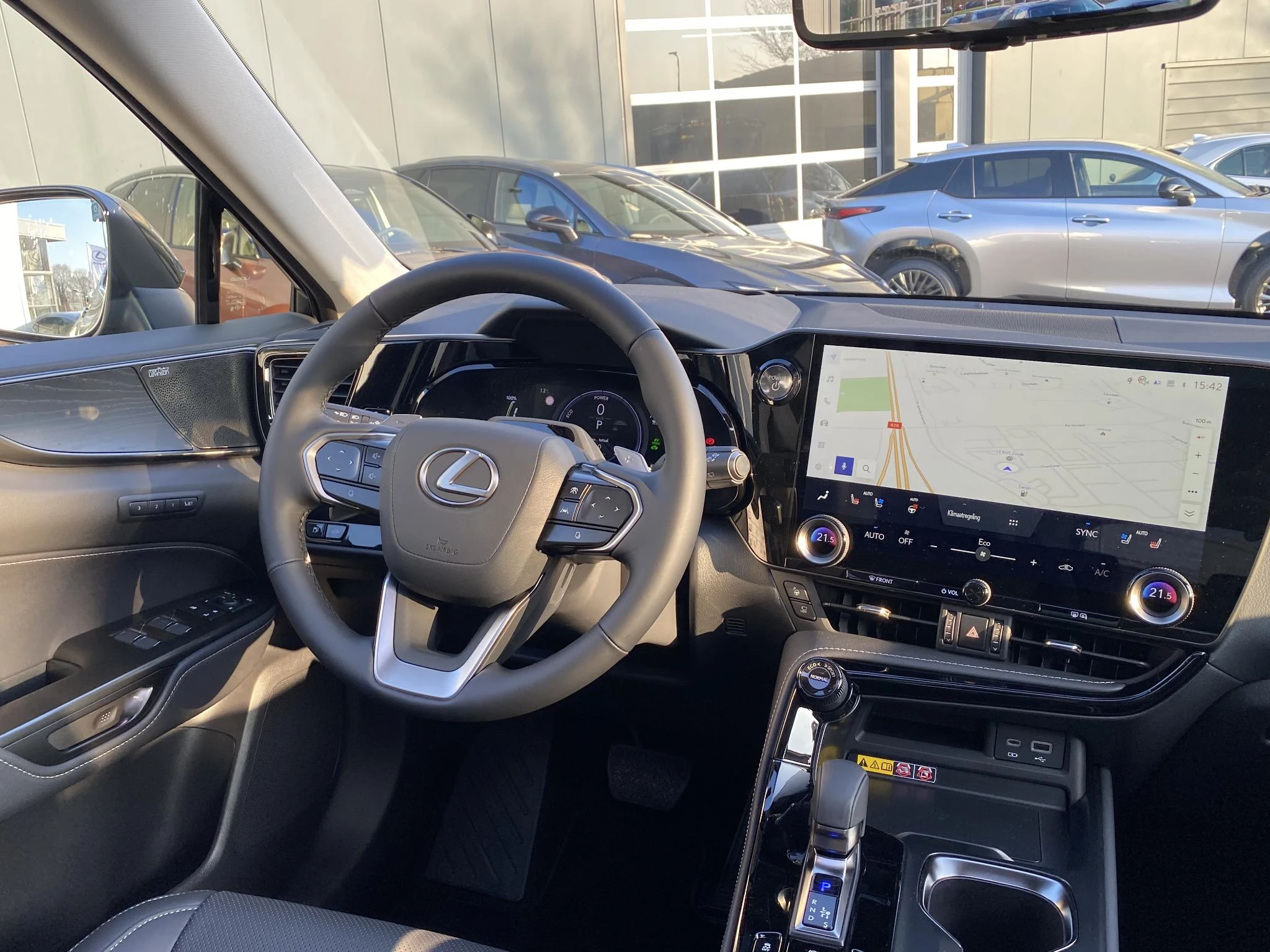 Hoofdafbeelding Lexus NX