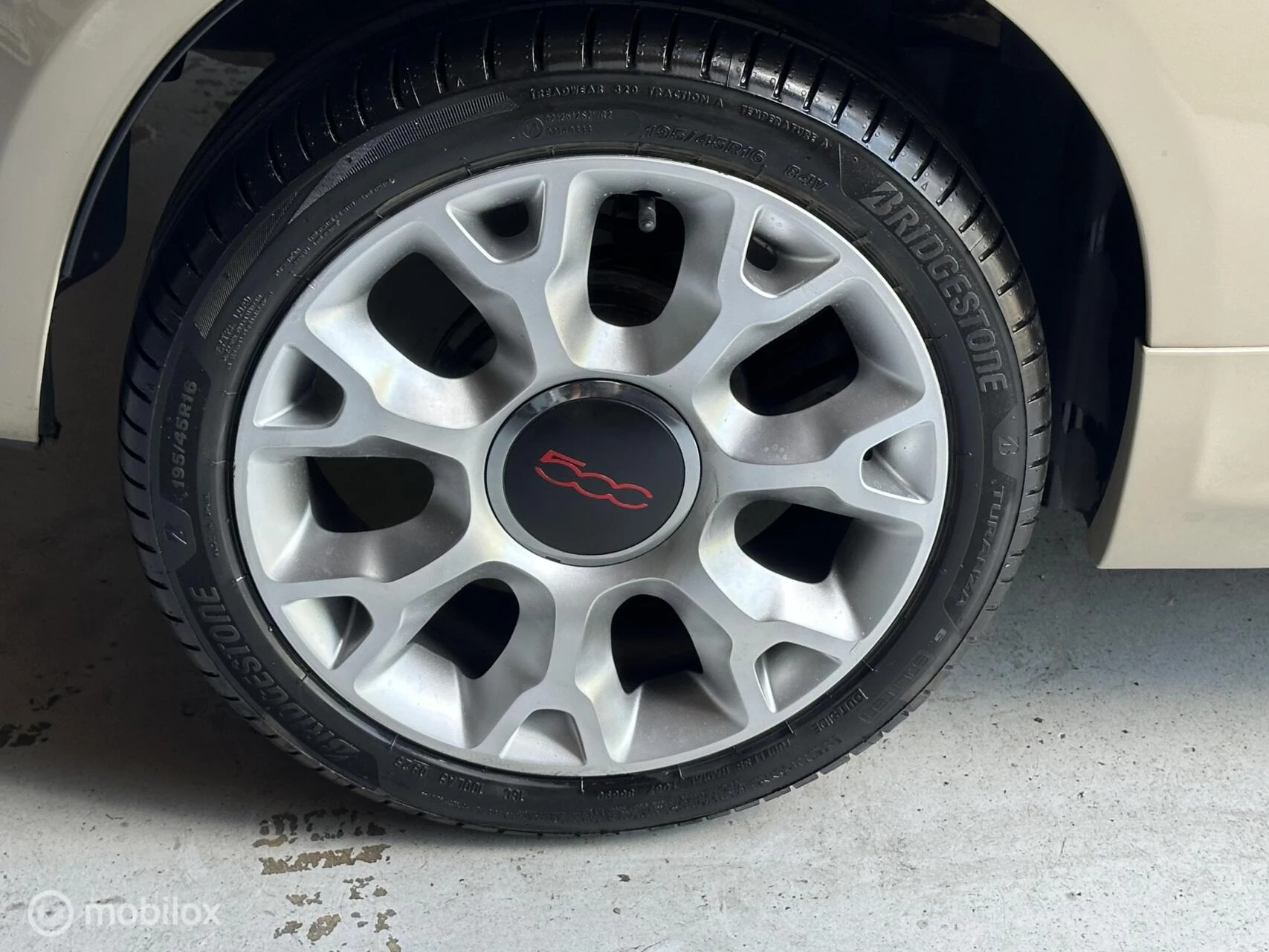 Hoofdafbeelding Fiat 500