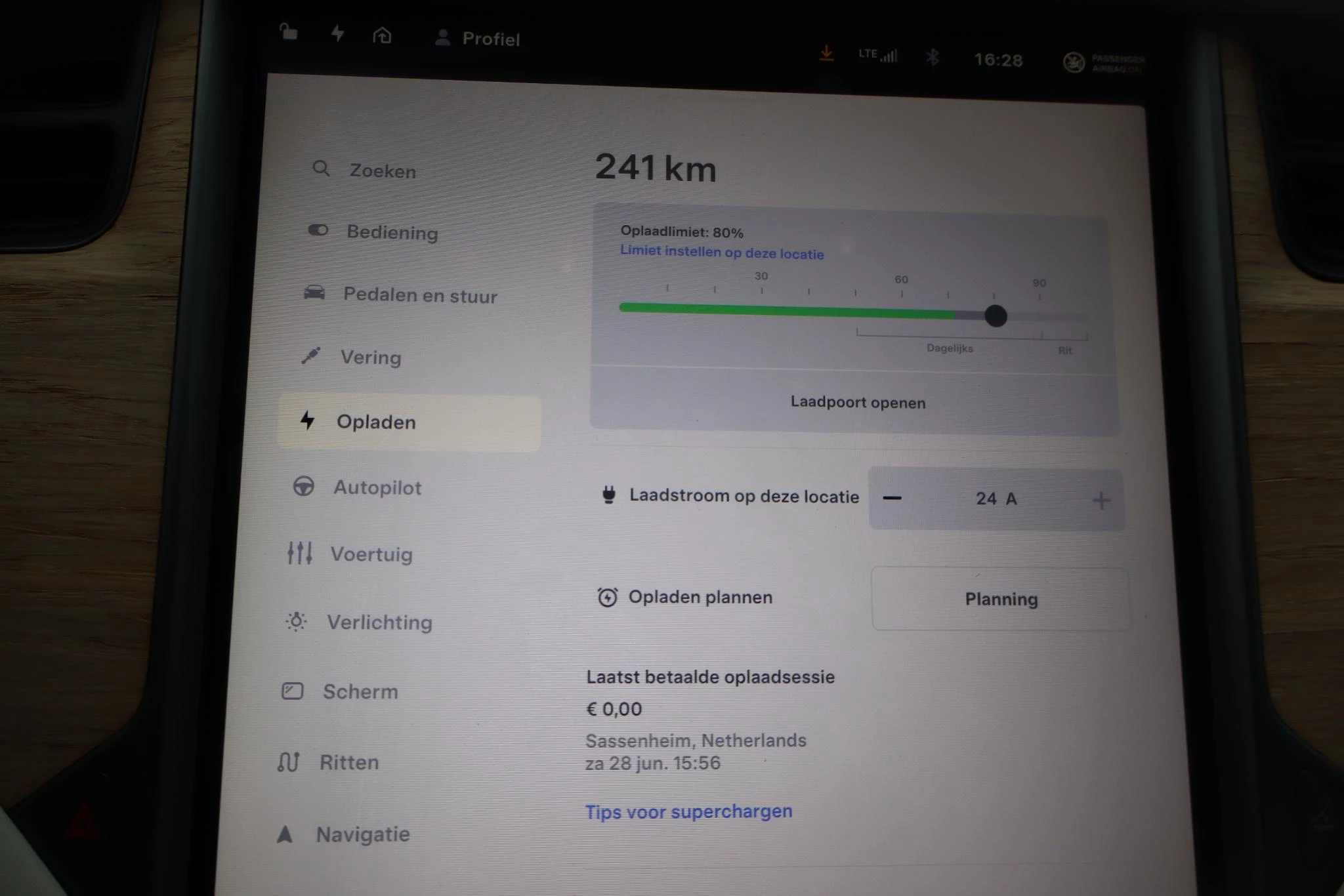 Hoofdafbeelding Tesla Model S