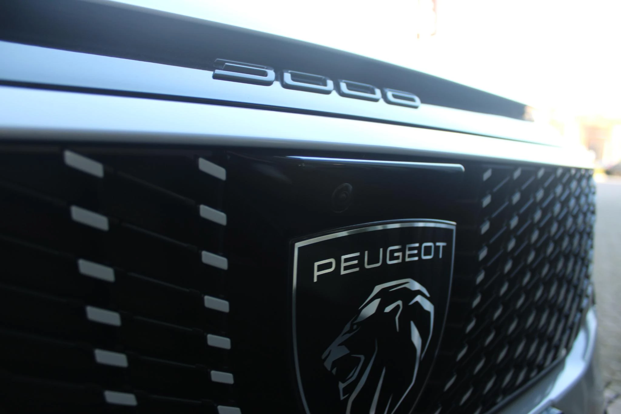 Hoofdafbeelding Peugeot e-3008