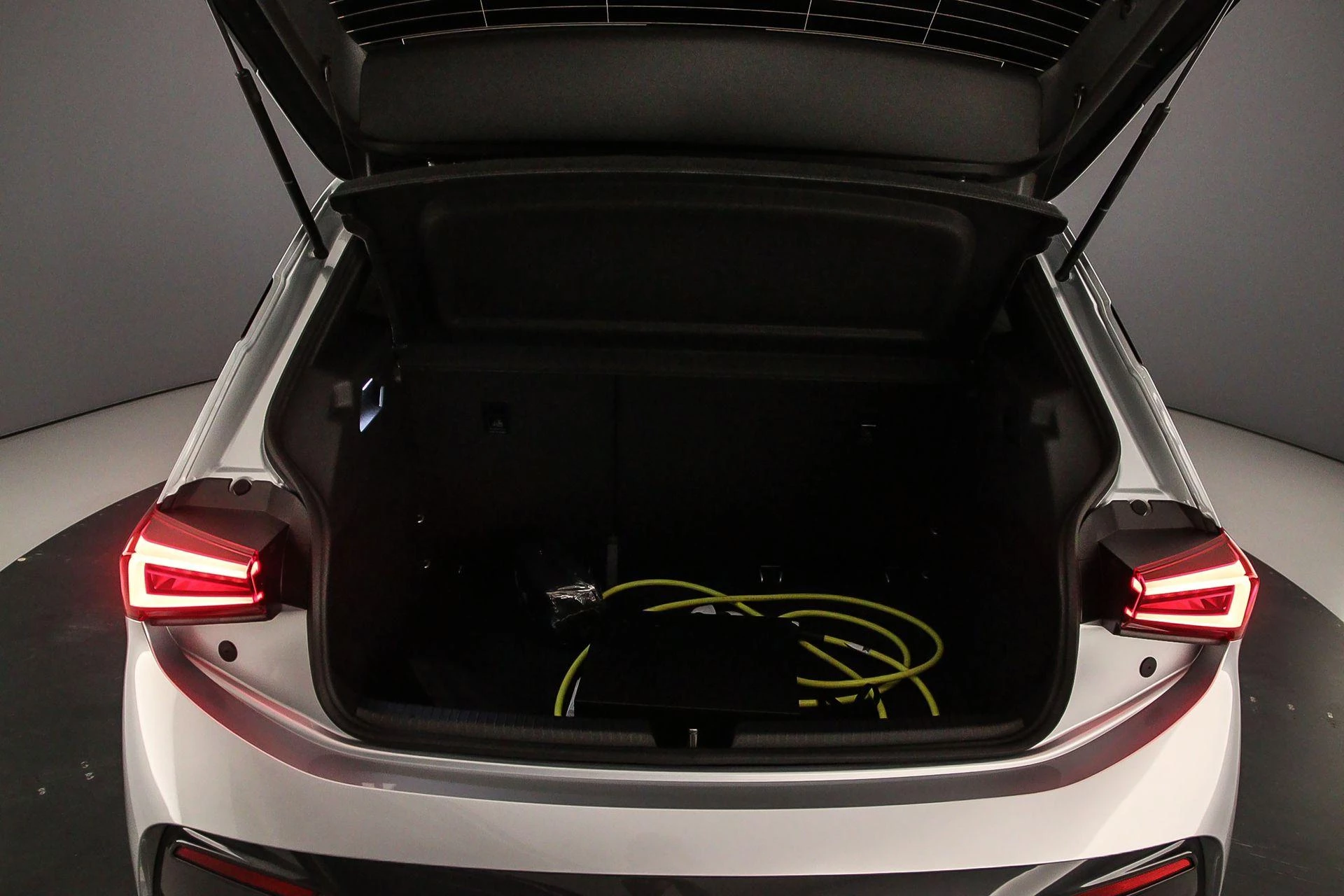 Hoofdafbeelding CUPRA Born