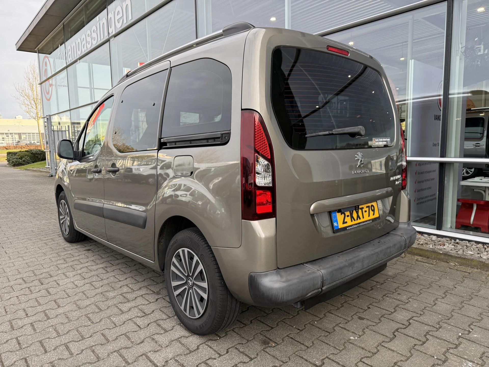 Hoofdafbeelding Peugeot Partner