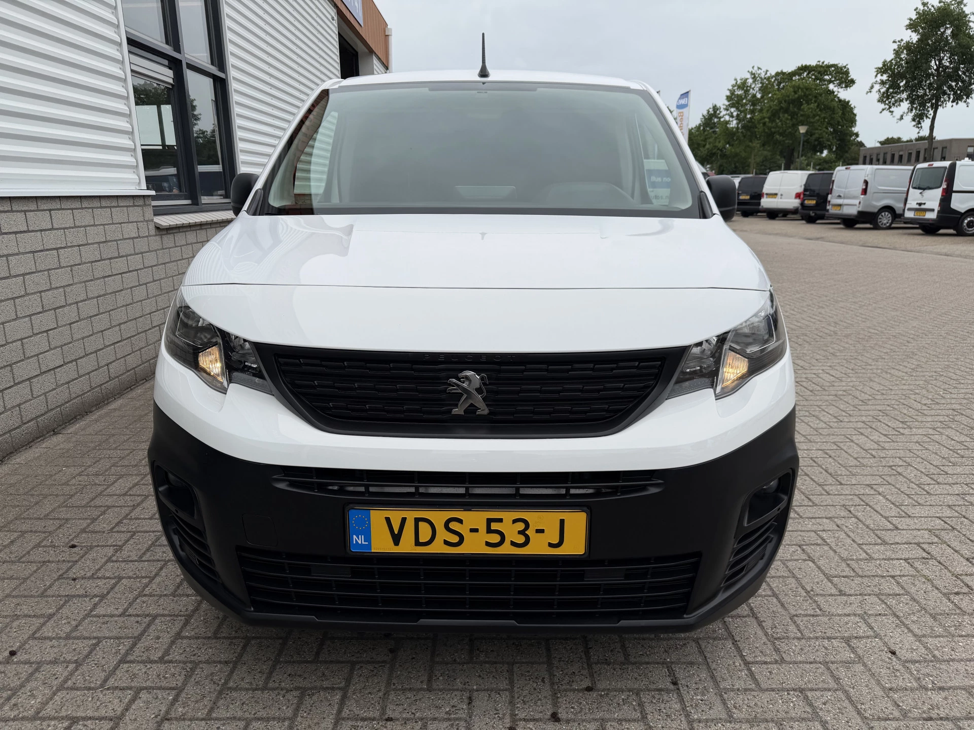 Hoofdafbeelding Peugeot Partner