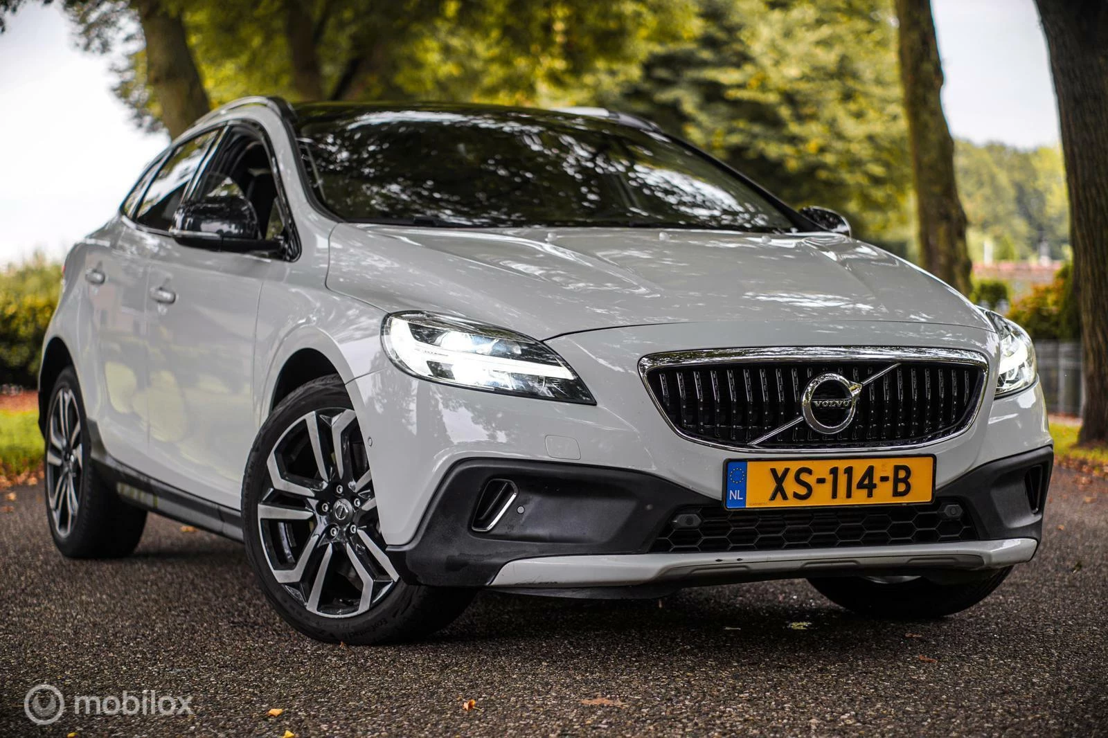 Hoofdafbeelding Volvo V40