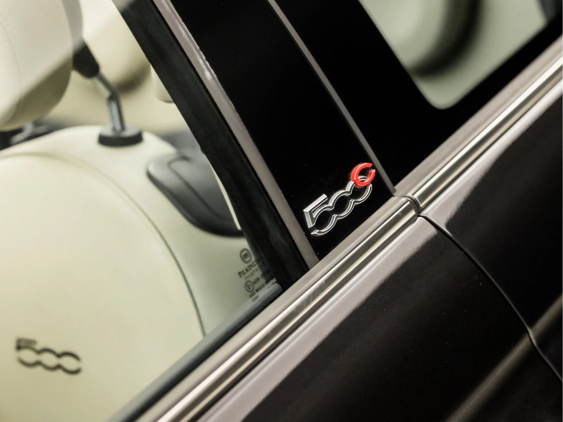 Hoofdafbeelding Fiat 500C