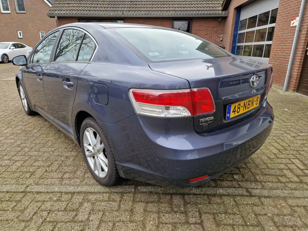 Hoofdafbeelding Toyota Avensis