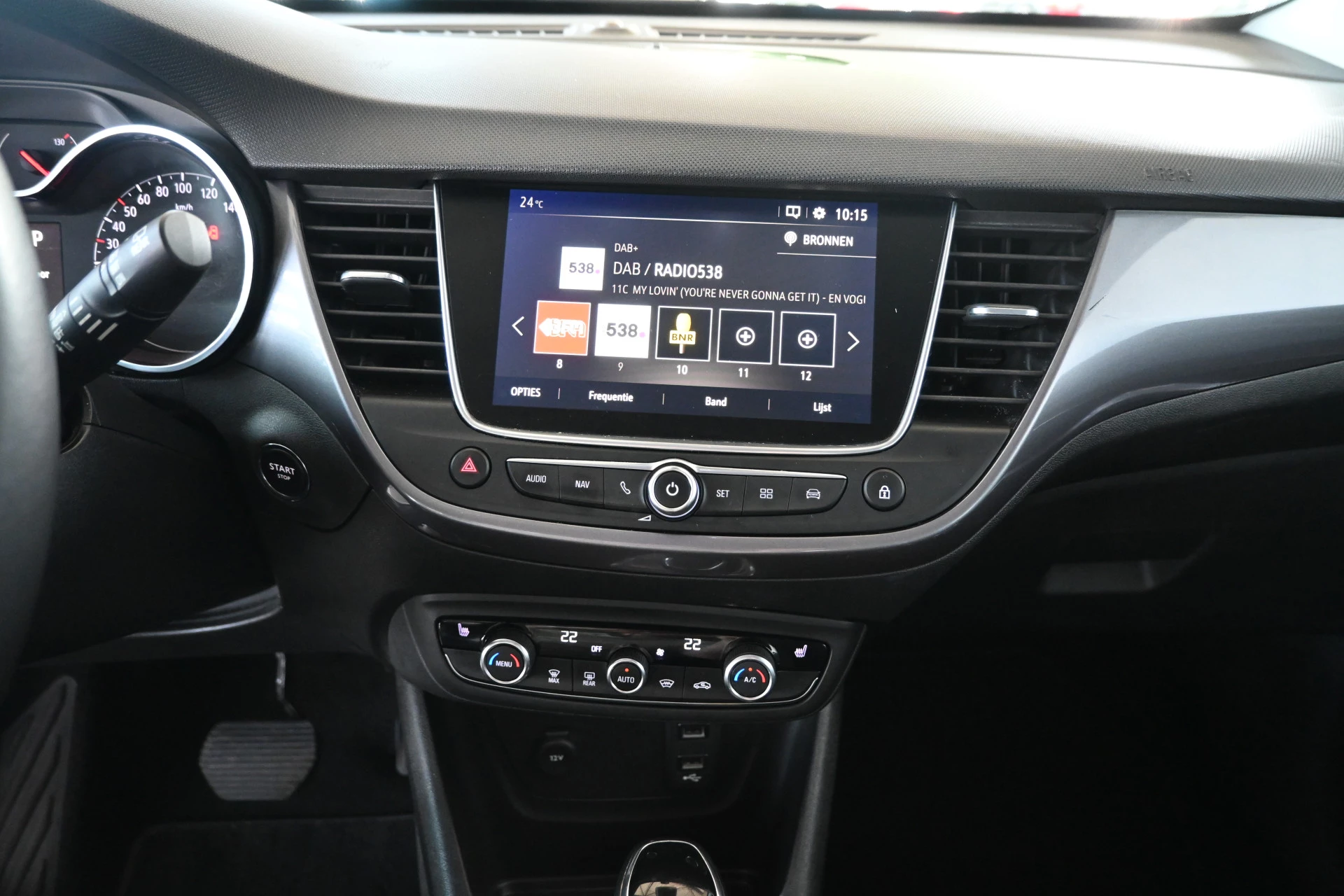 Hoofdafbeelding Opel Crossland X