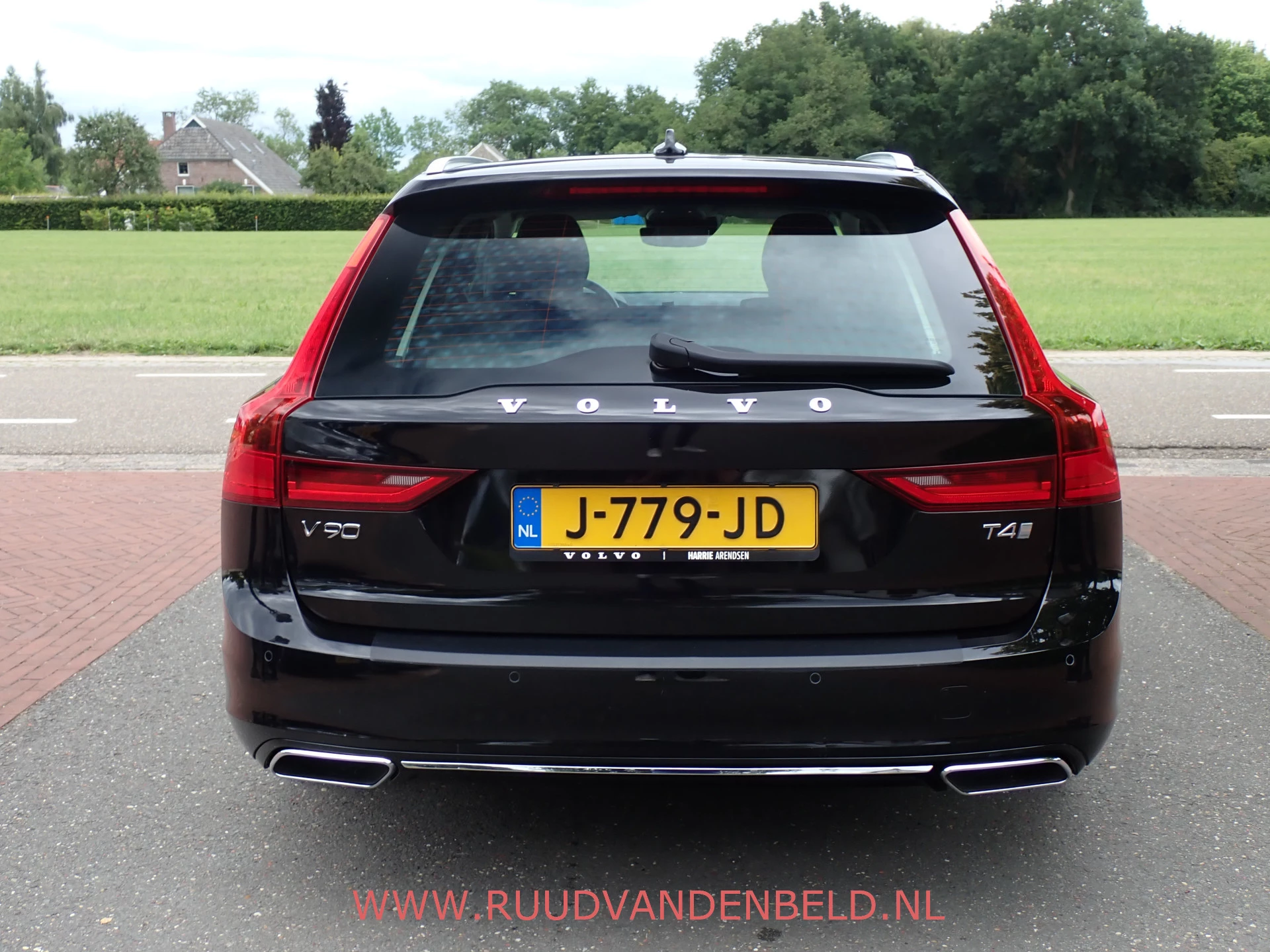 Hoofdafbeelding Volvo V90