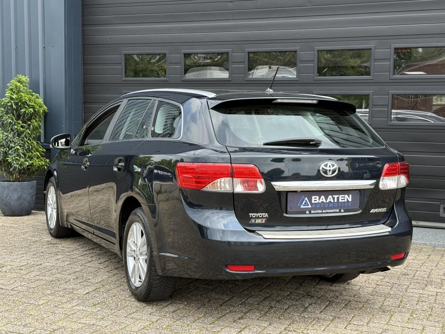 Hoofdafbeelding Toyota Avensis