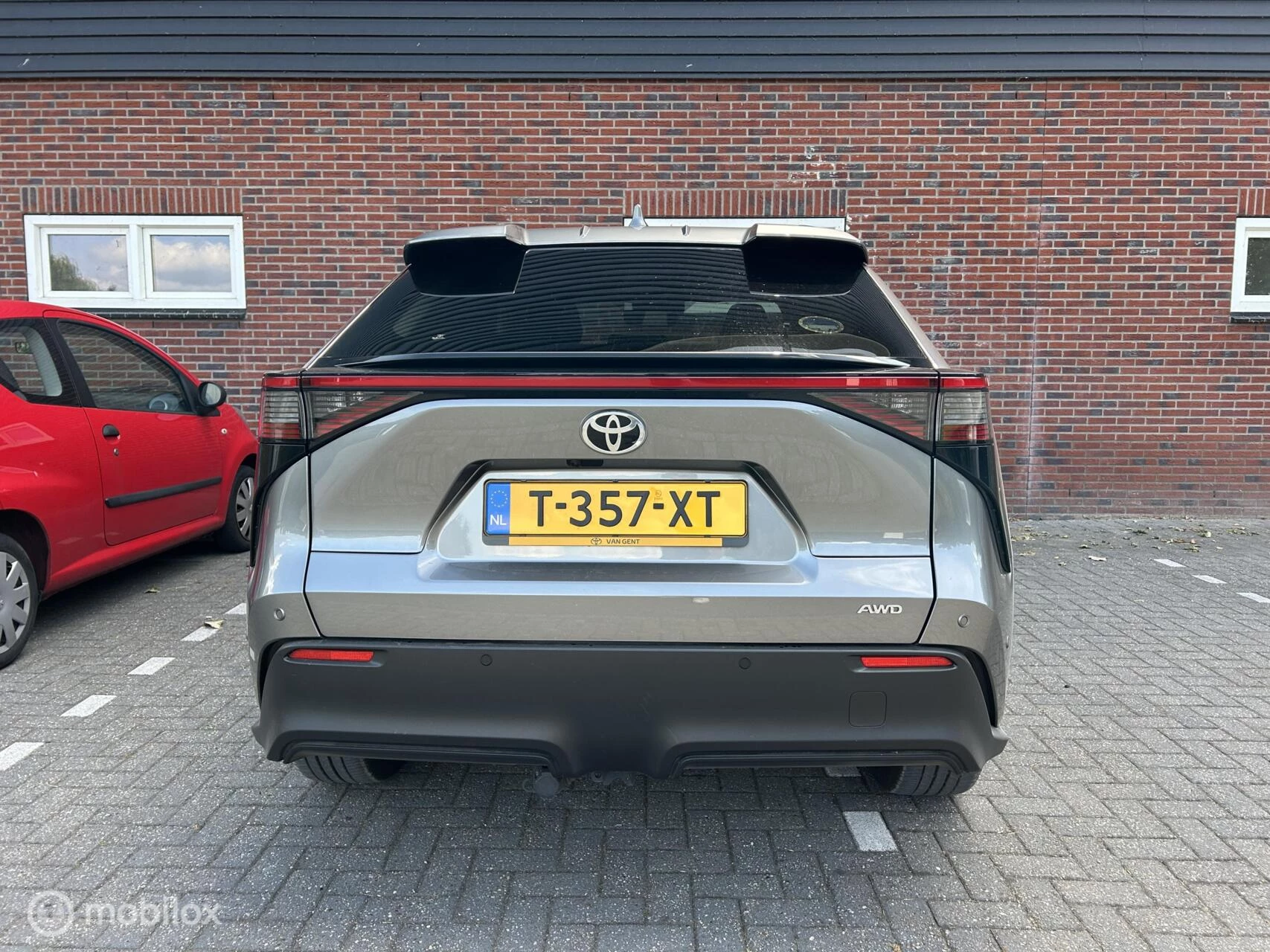 Hoofdafbeelding Toyota bZ4X