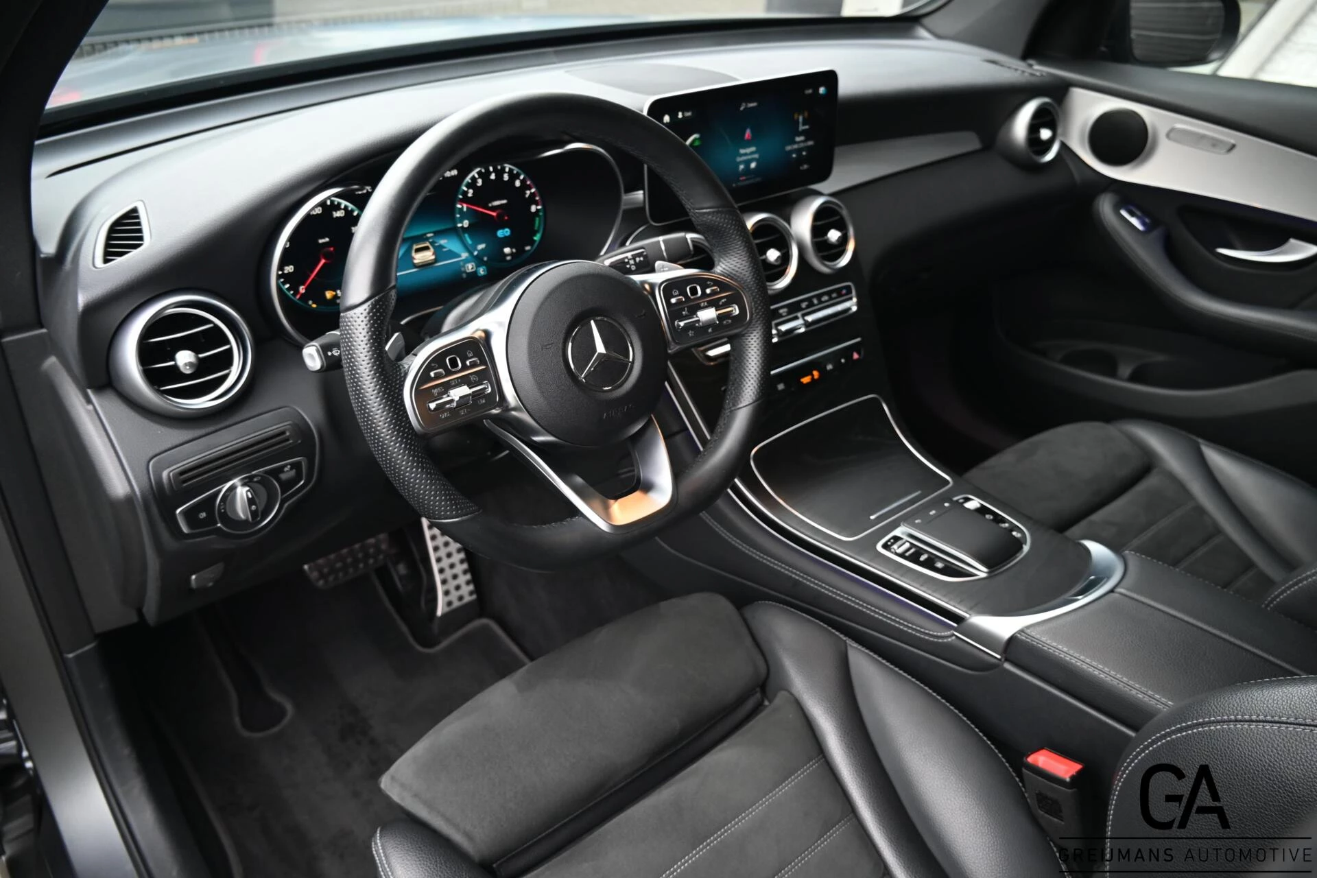 Hoofdafbeelding Mercedes-Benz GLC