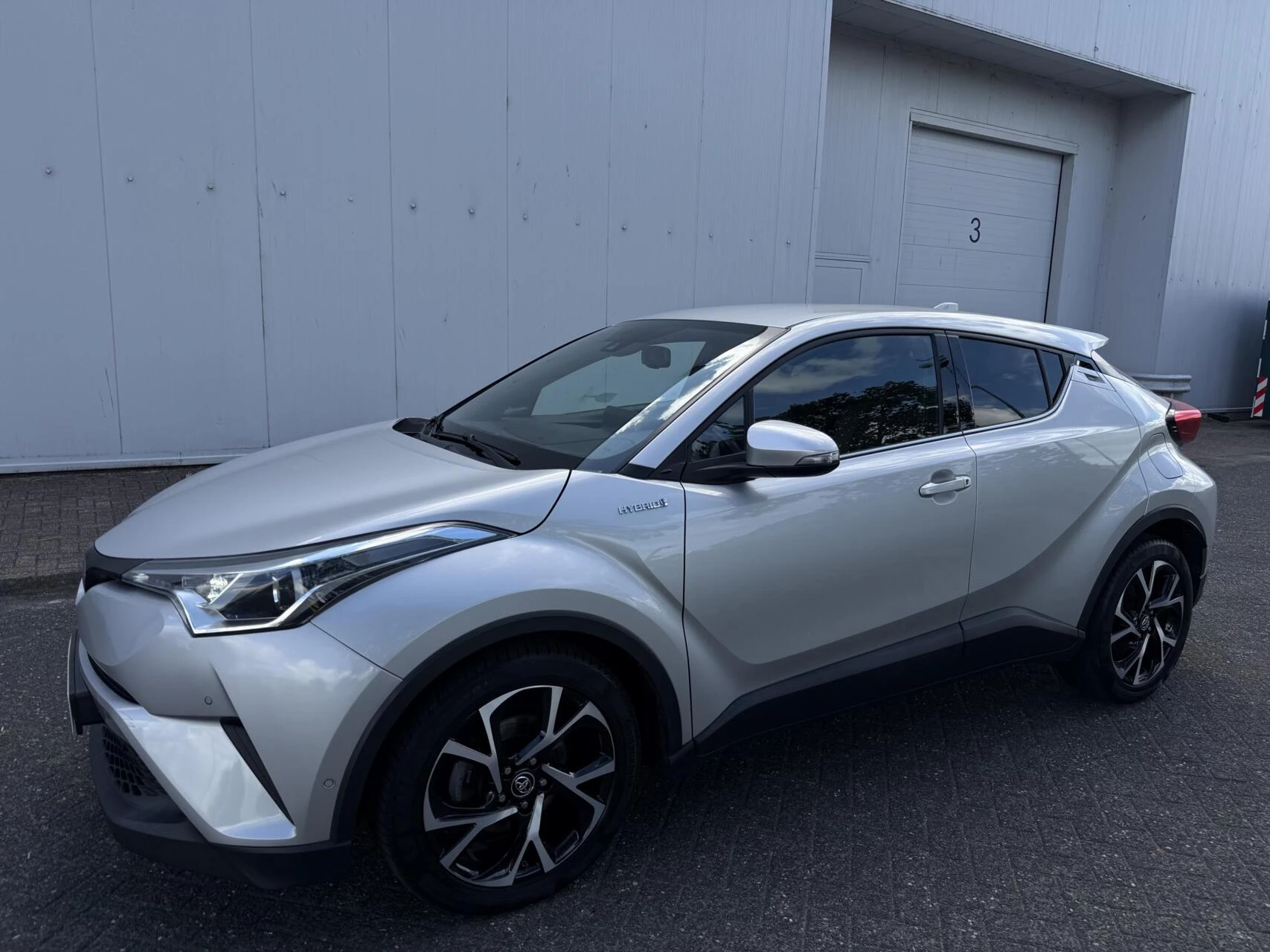 Hoofdafbeelding Toyota C-HR