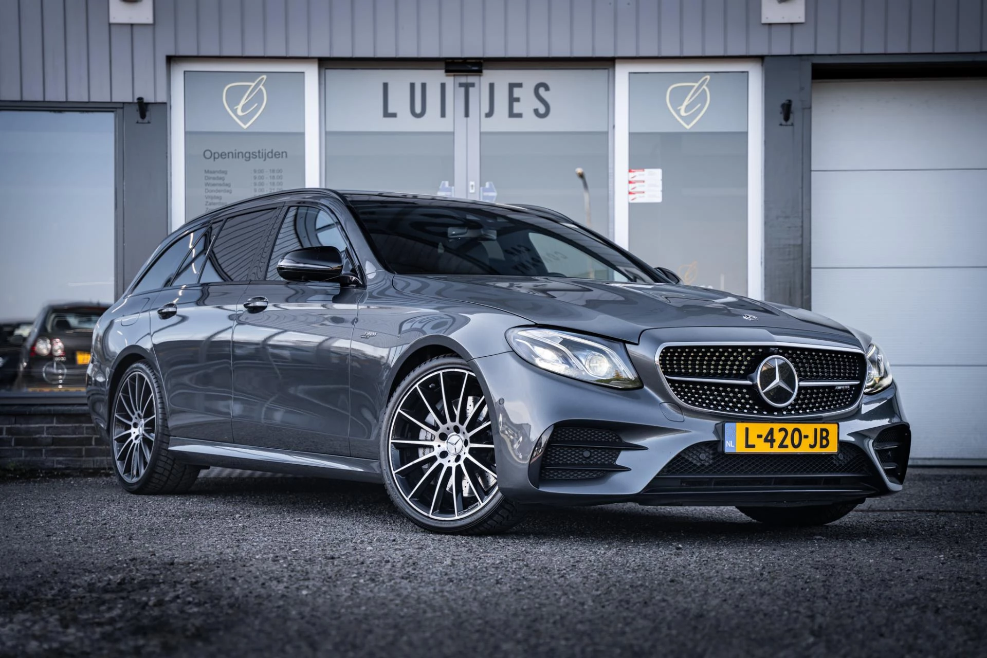 Hoofdafbeelding Mercedes-Benz E-Klasse