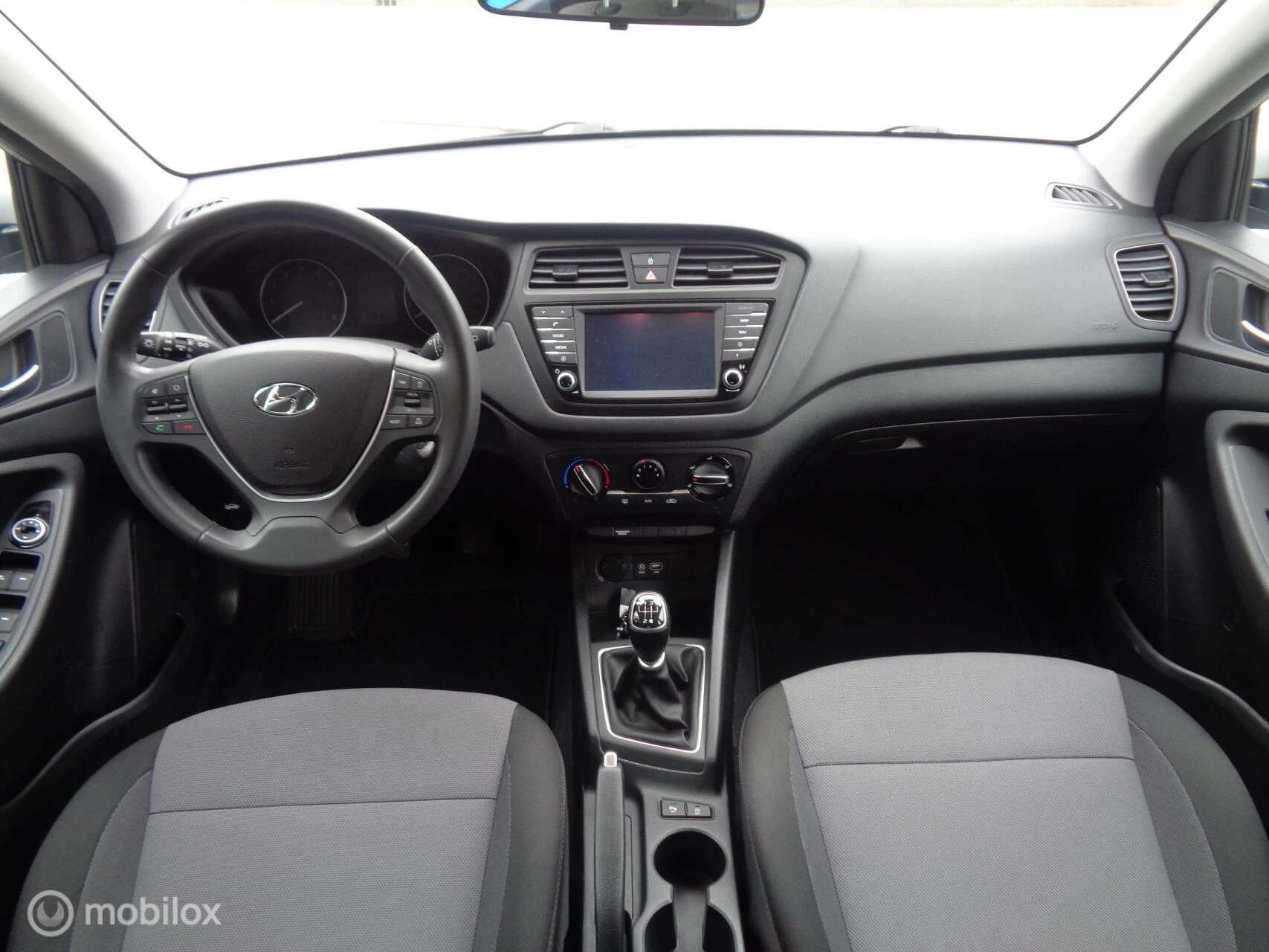 Hoofdafbeelding Hyundai i20