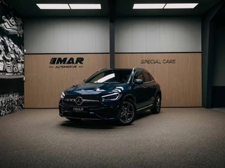 Mercedes-Benz GLA 180 d Business Solution AMG | AMG-Line | Pano | Stoelverwarming | Achteruitrijcamera |