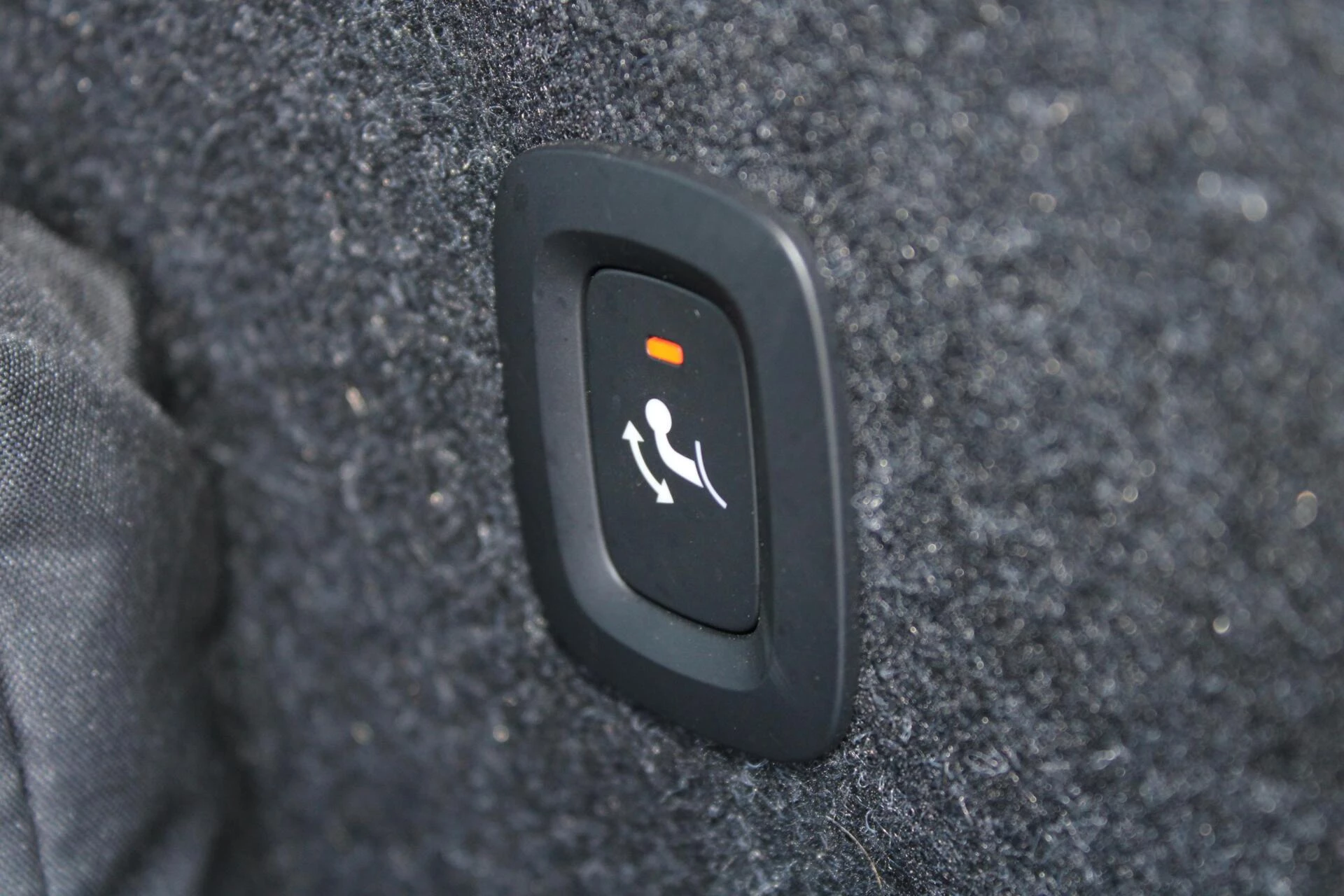 Hoofdafbeelding Volvo C40