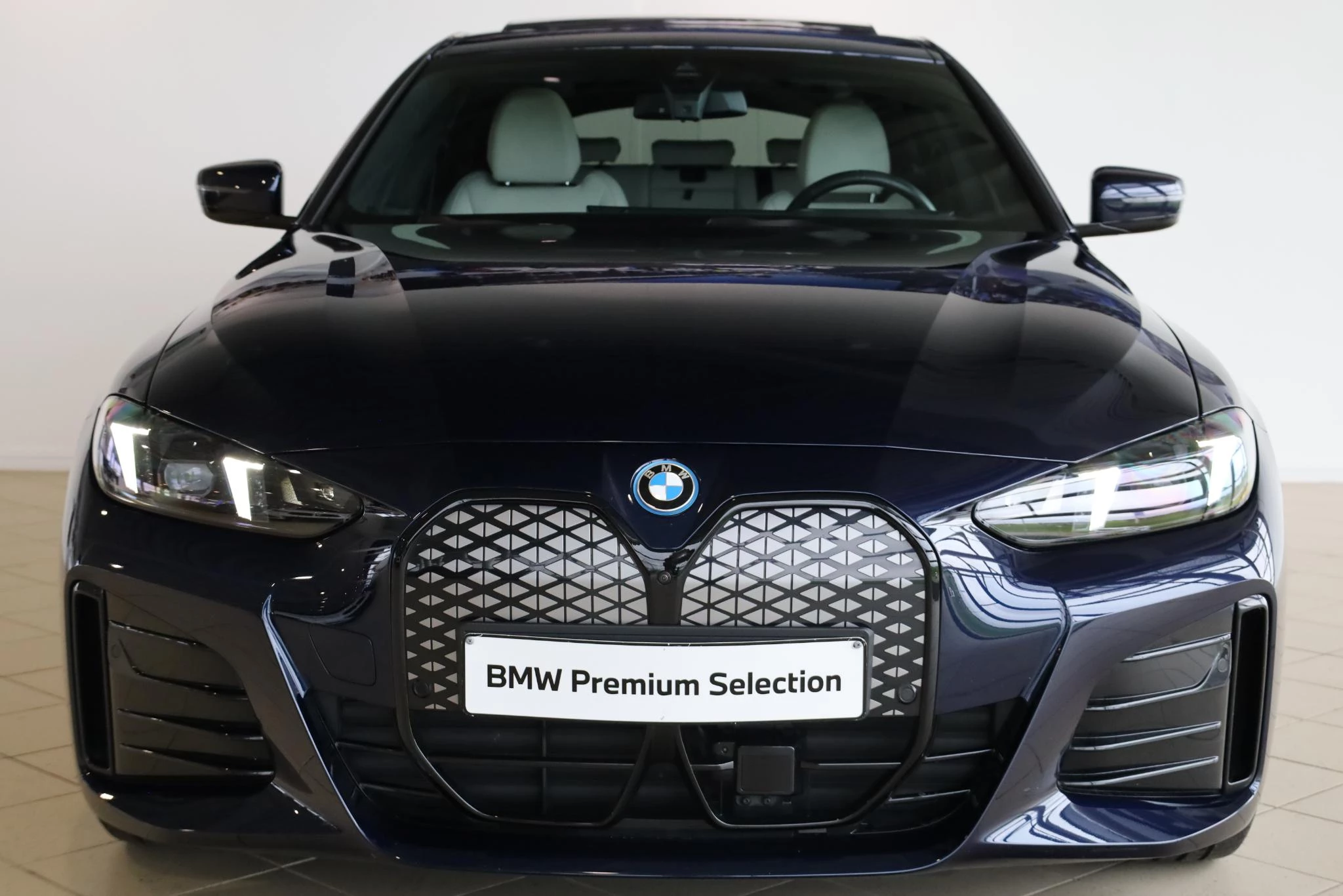 Hoofdafbeelding BMW i4