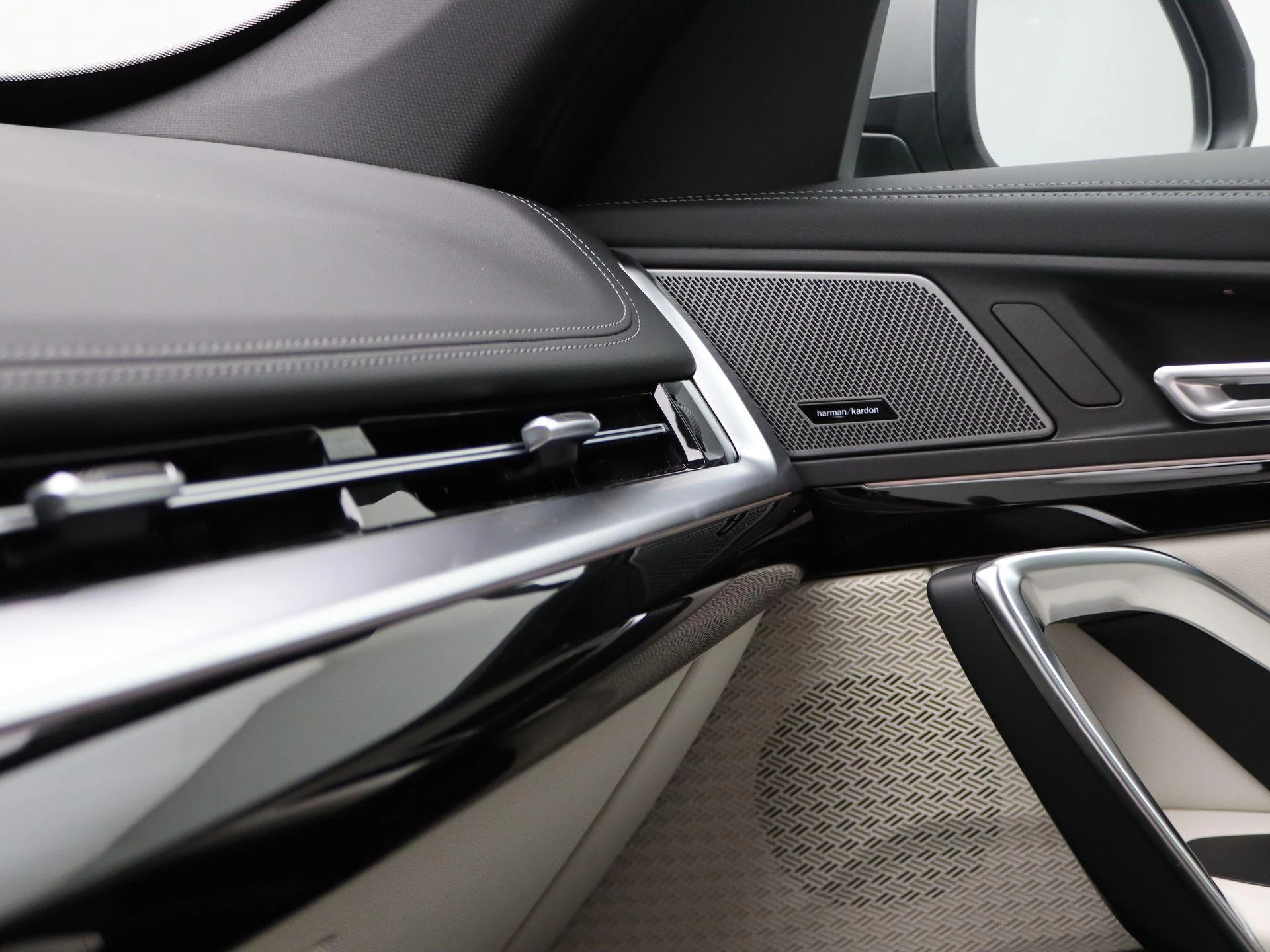 Hoofdafbeelding BMW iX1