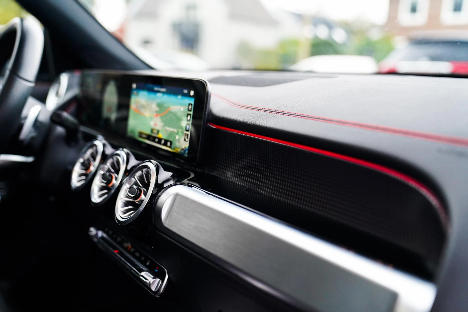 Hoofdafbeelding Mercedes-Benz EQB