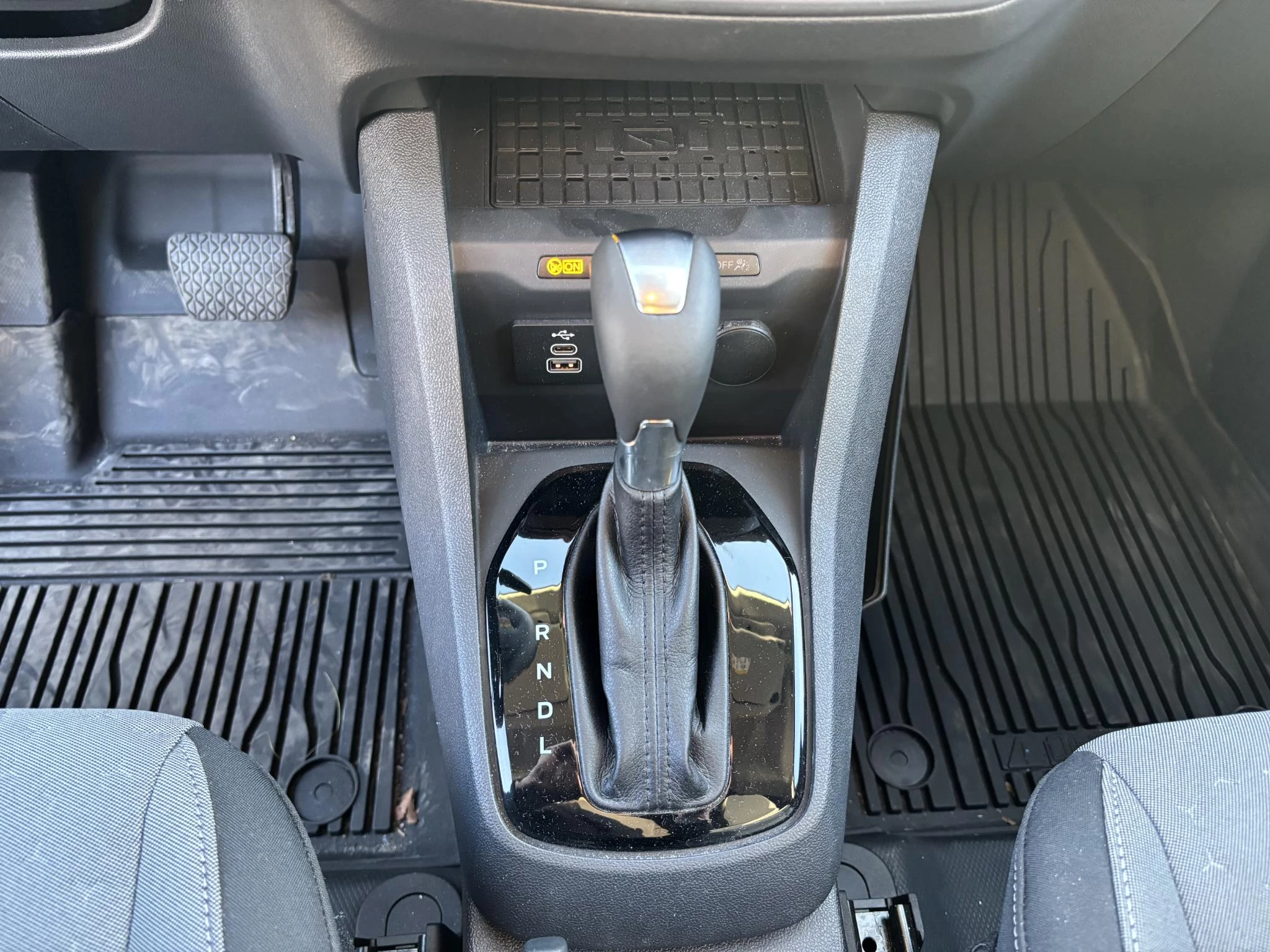 Hoofdafbeelding Ford Transit Courier