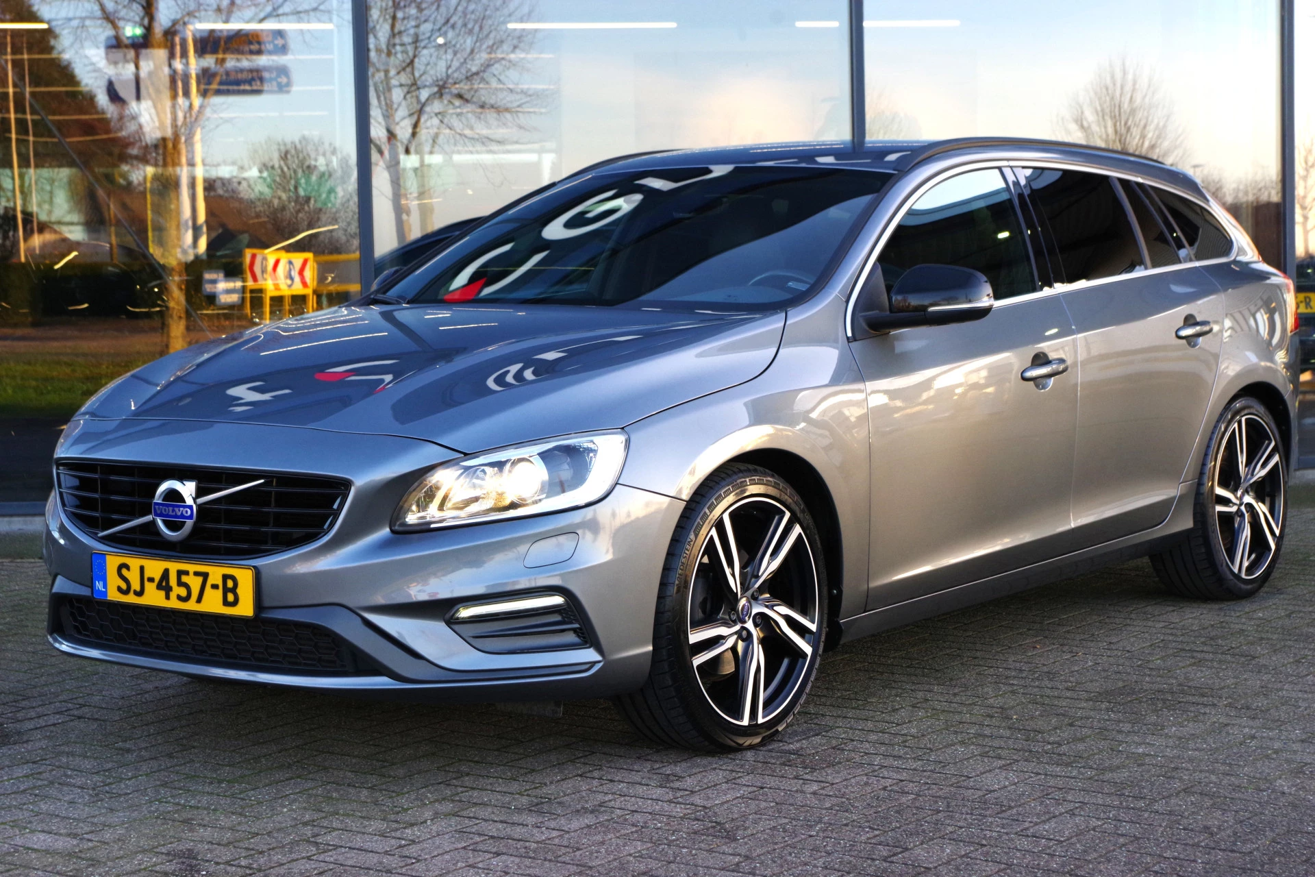 Hoofdafbeelding Volvo V60
