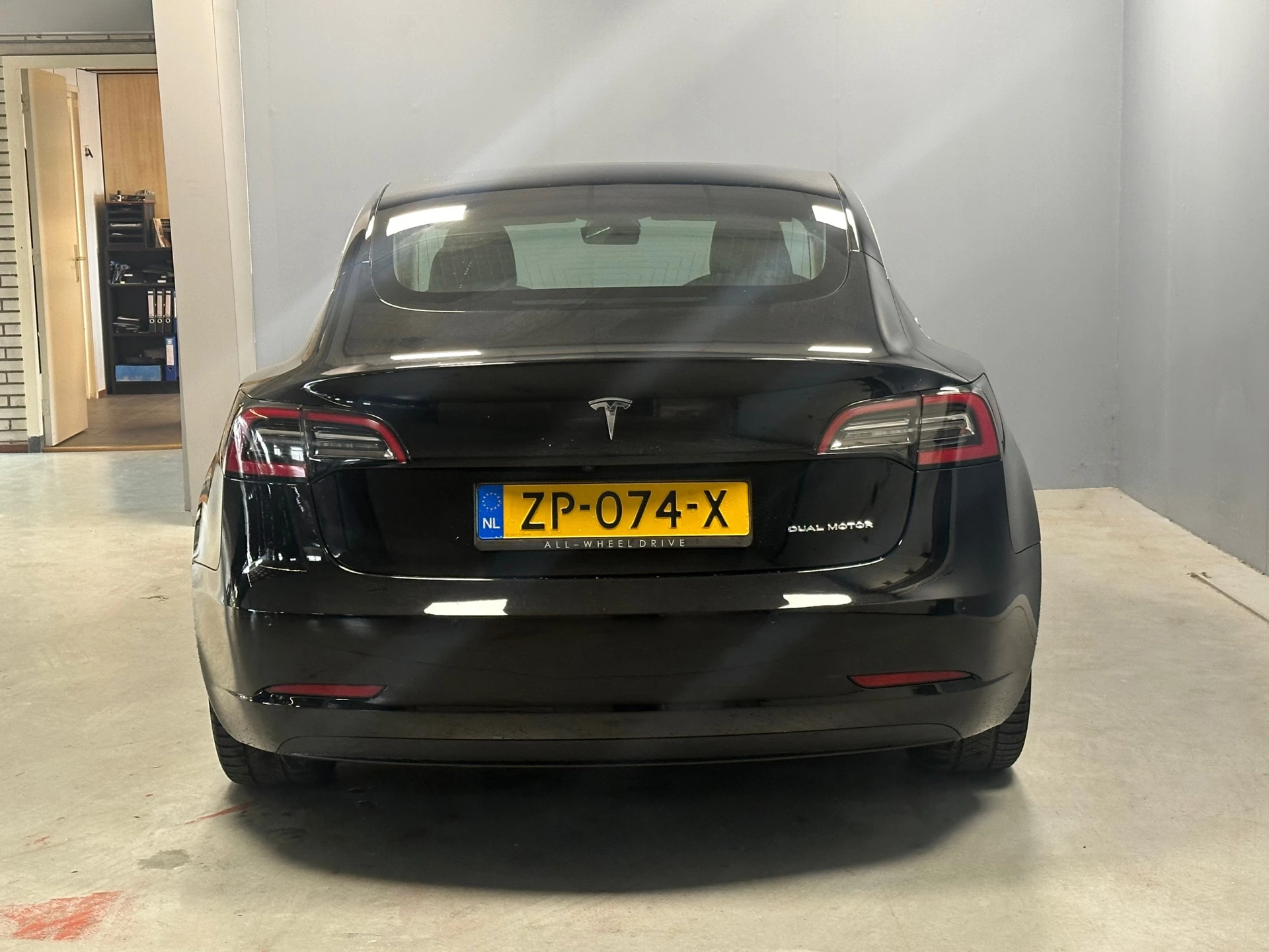 Hoofdafbeelding Tesla Model 3