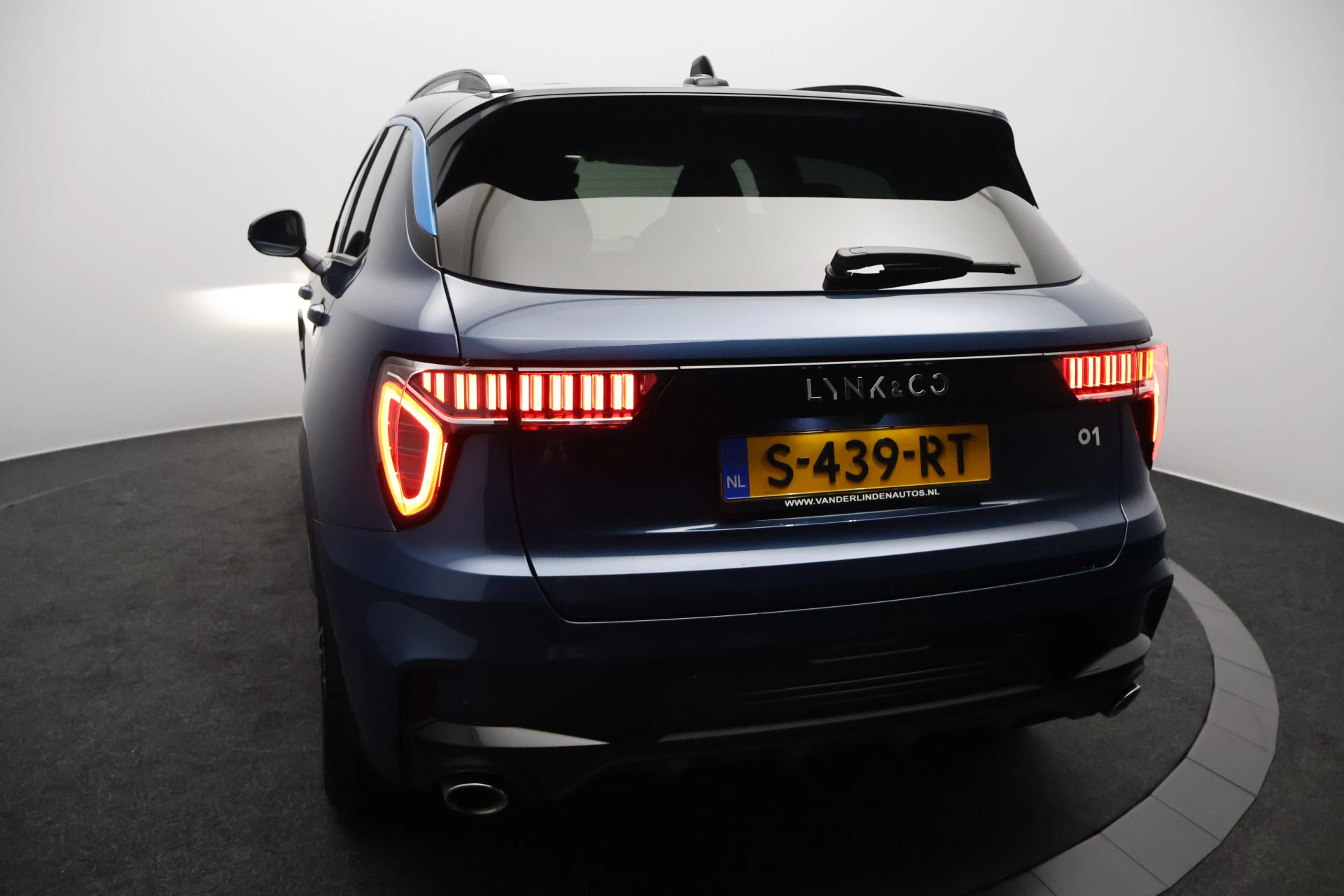 Hoofdafbeelding Lynk & Co 01