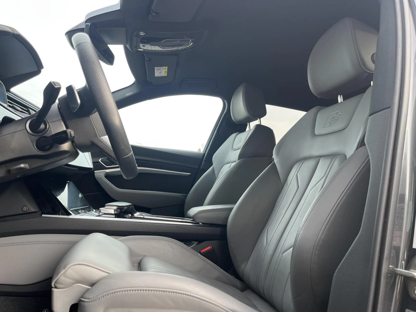 Hoofdafbeelding Audi Q8 e-tron