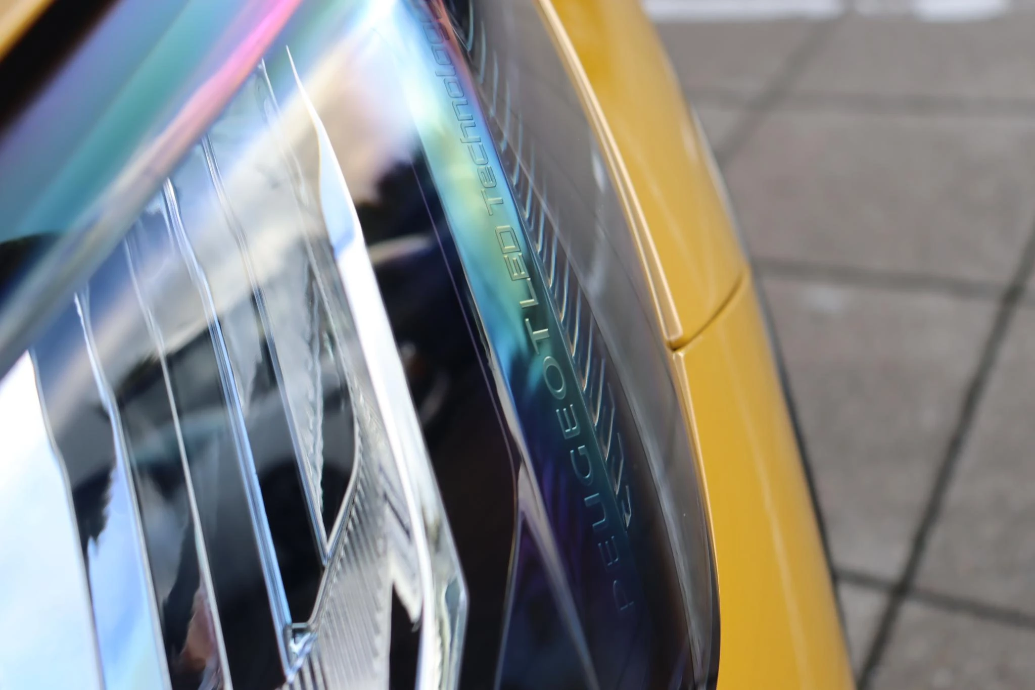 Hoofdafbeelding Peugeot e-208