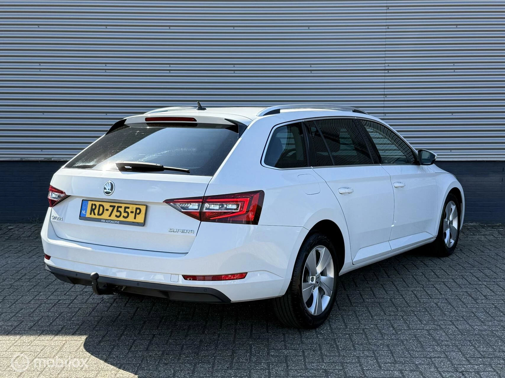 Hoofdafbeelding Škoda Superb