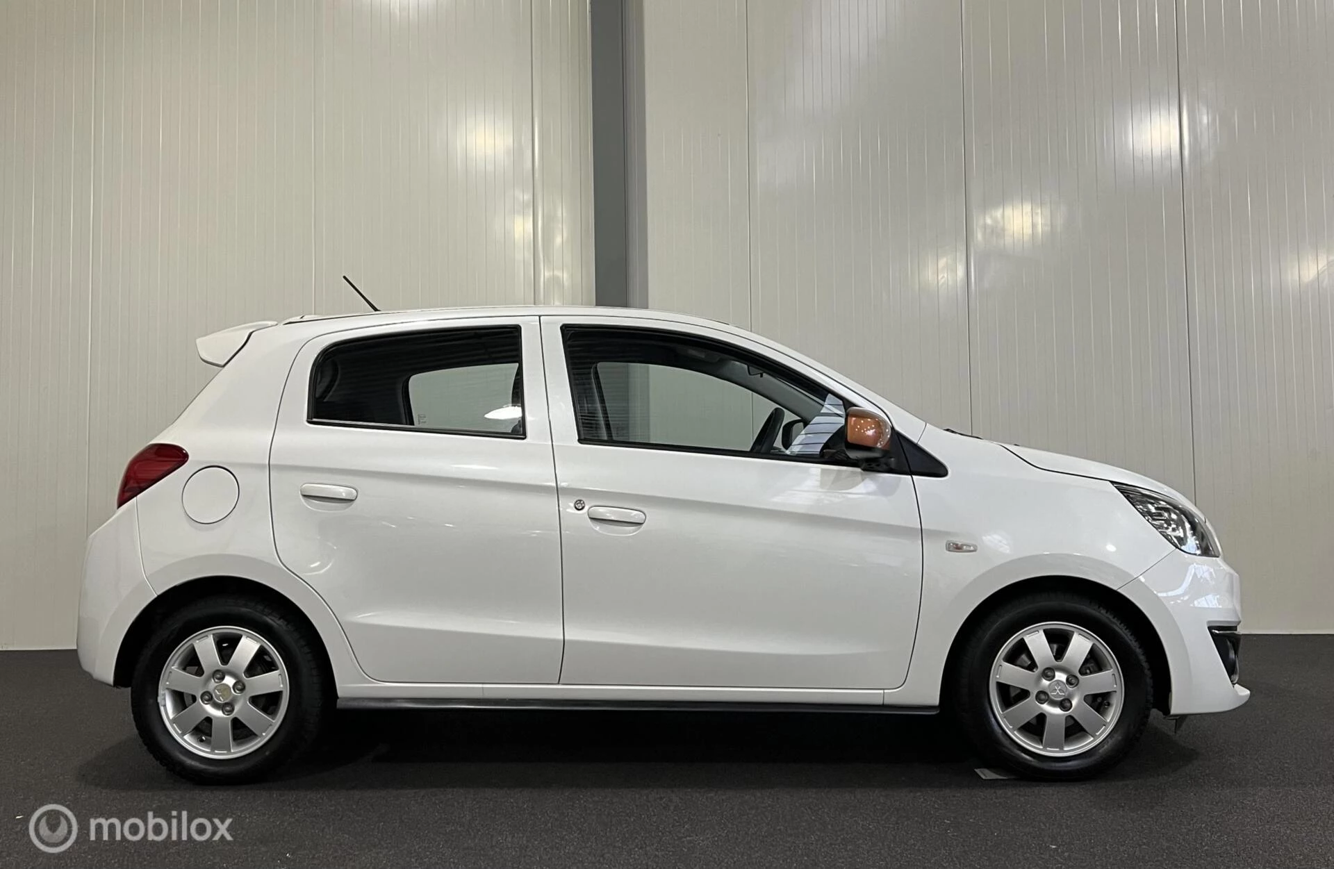 Hoofdafbeelding Mitsubishi Space Star