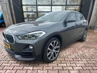 BMW X2 sDrive18i | Automaat | LED | Navi | Cruise | PDC | All-seasons | 