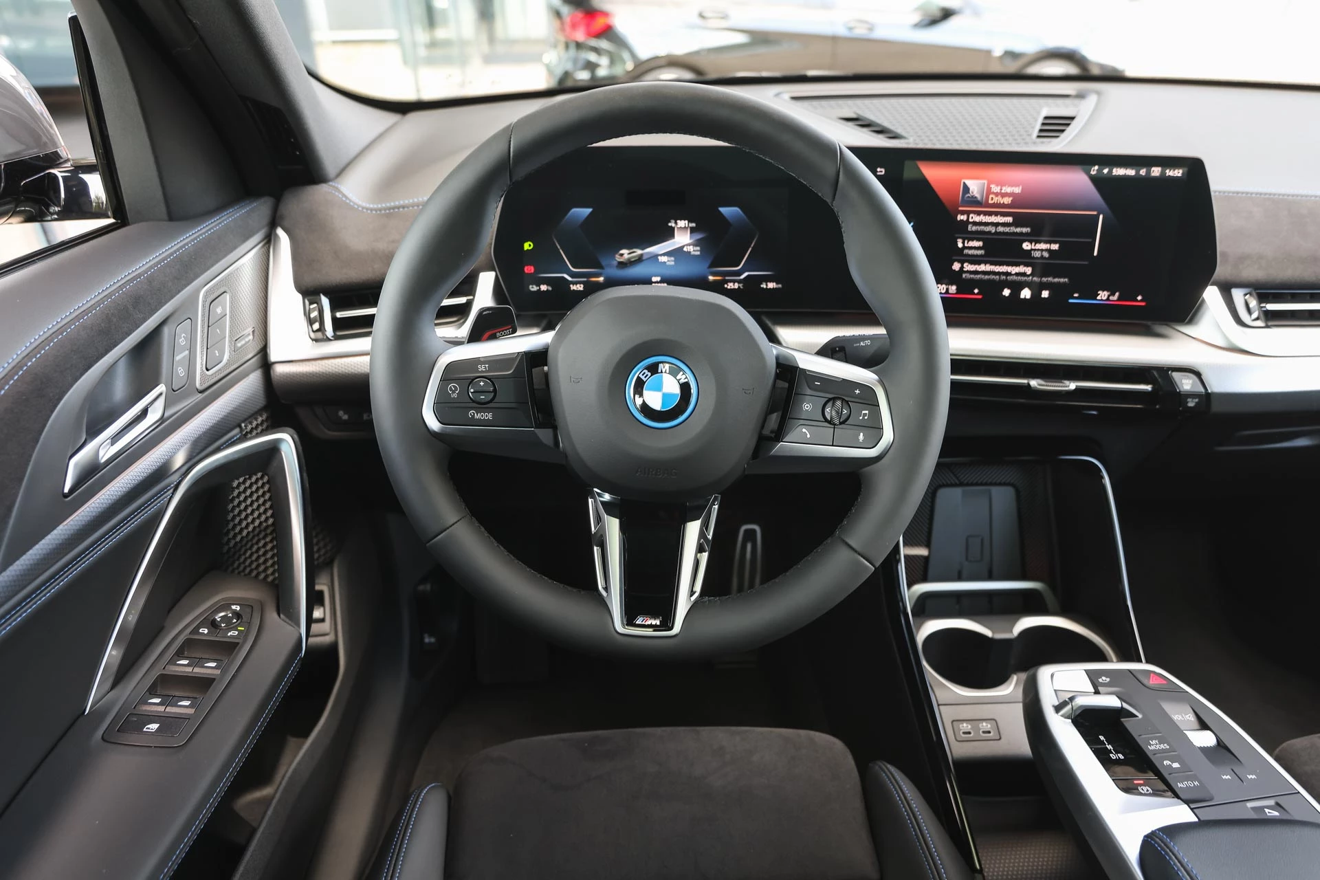 Hoofdafbeelding BMW iX2