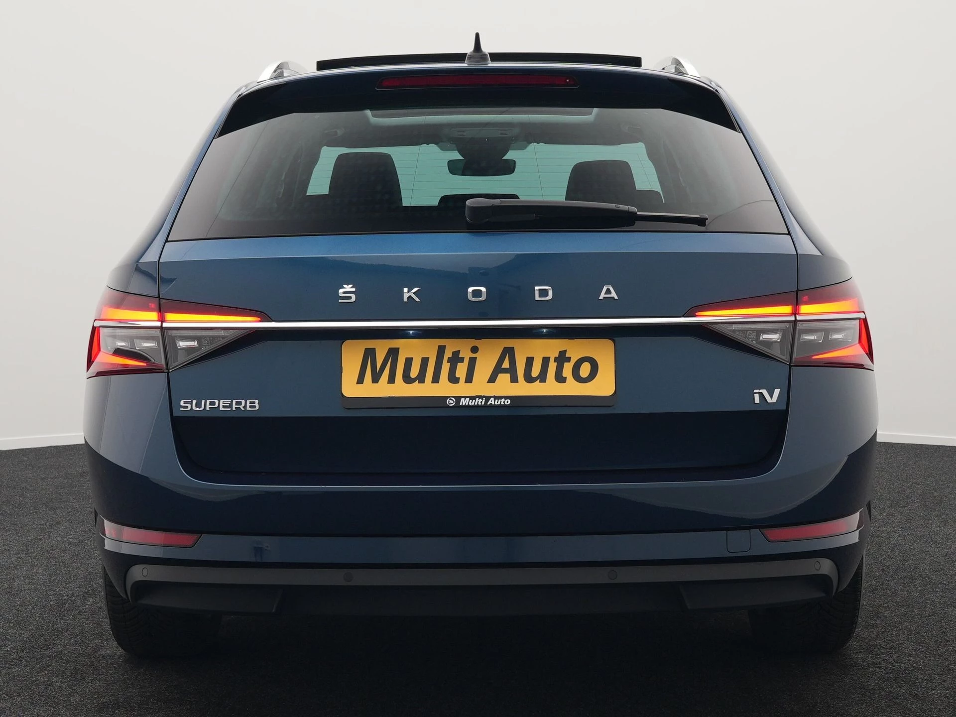 Hoofdafbeelding Škoda Superb