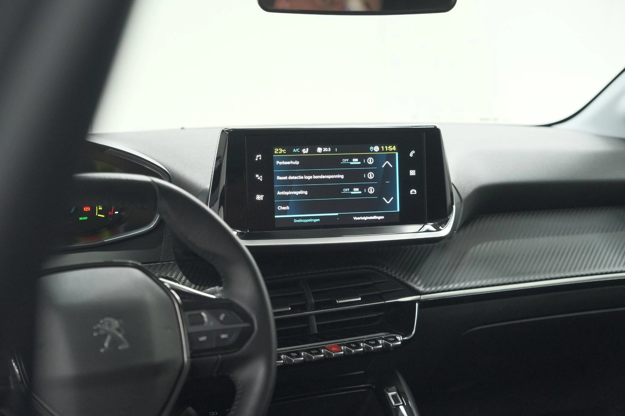 Hoofdafbeelding Peugeot e-208