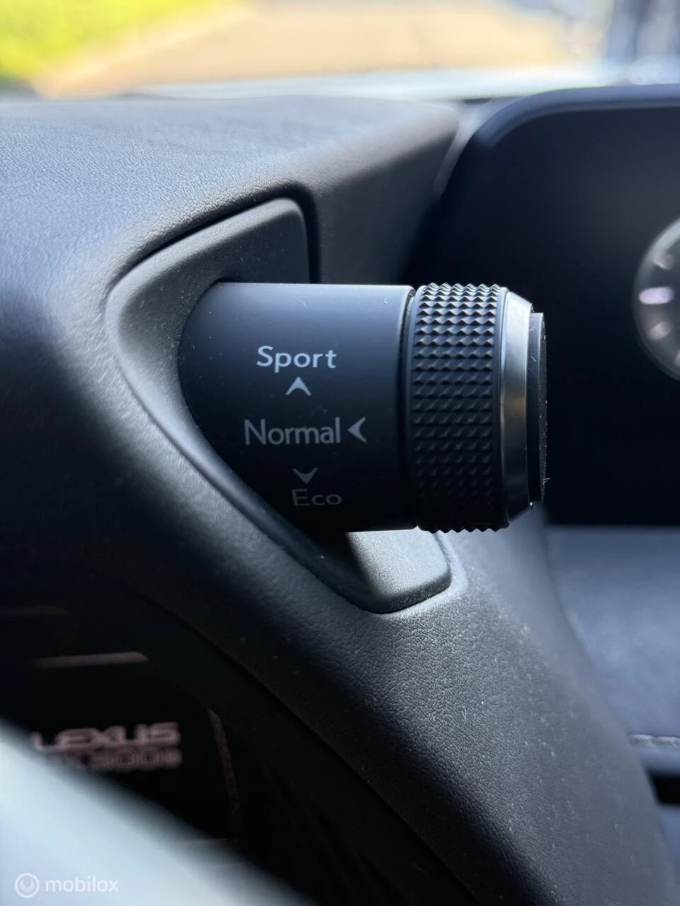 Hoofdafbeelding Lexus UX