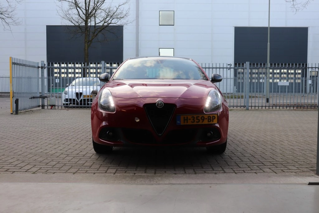 Hoofdafbeelding Alfa Romeo Giulietta