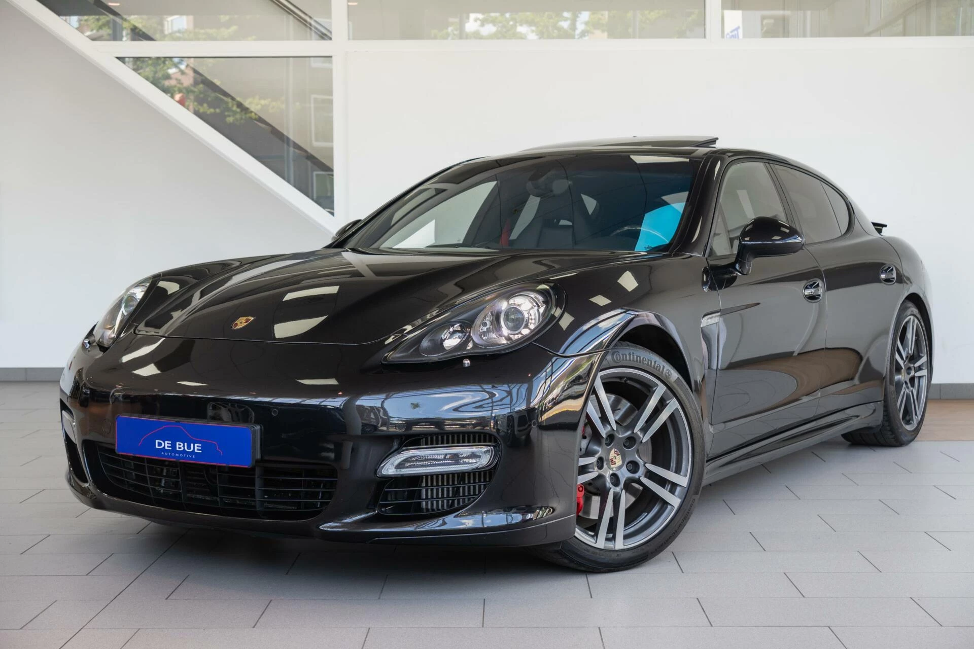 Hoofdafbeelding Porsche Panamera