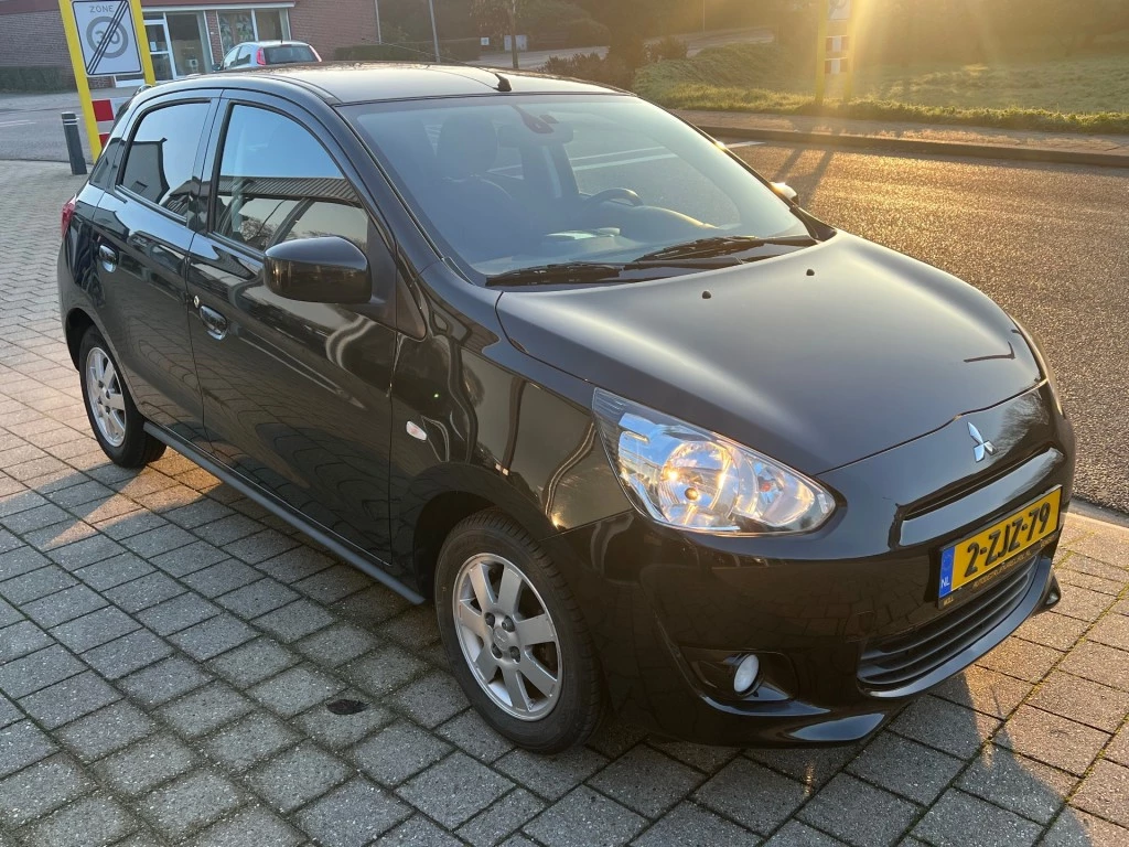 Hoofdafbeelding Mitsubishi Space Star