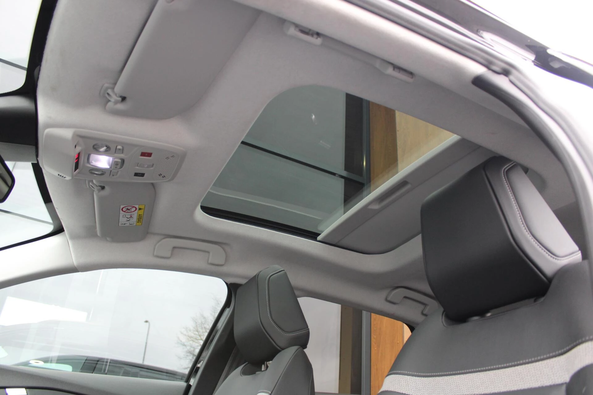 Hoofdafbeelding Citroën ë-C4