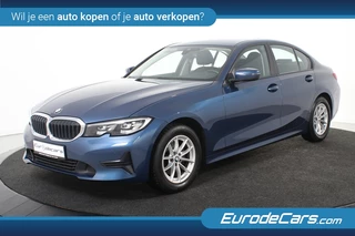 Hoofdafbeelding BMW 3 Serie BMW 3 Serie 320 iA Sedan *1ste Eigenaar*Park assist*Carplay*