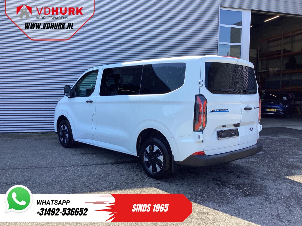 Hoofdafbeelding Ford E-Transit Custom