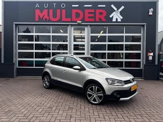 Volkswagen Polo CROSS 1.4 / AIRCO / CRUISECONTROL / TREKHAAK / APK NIEUW!