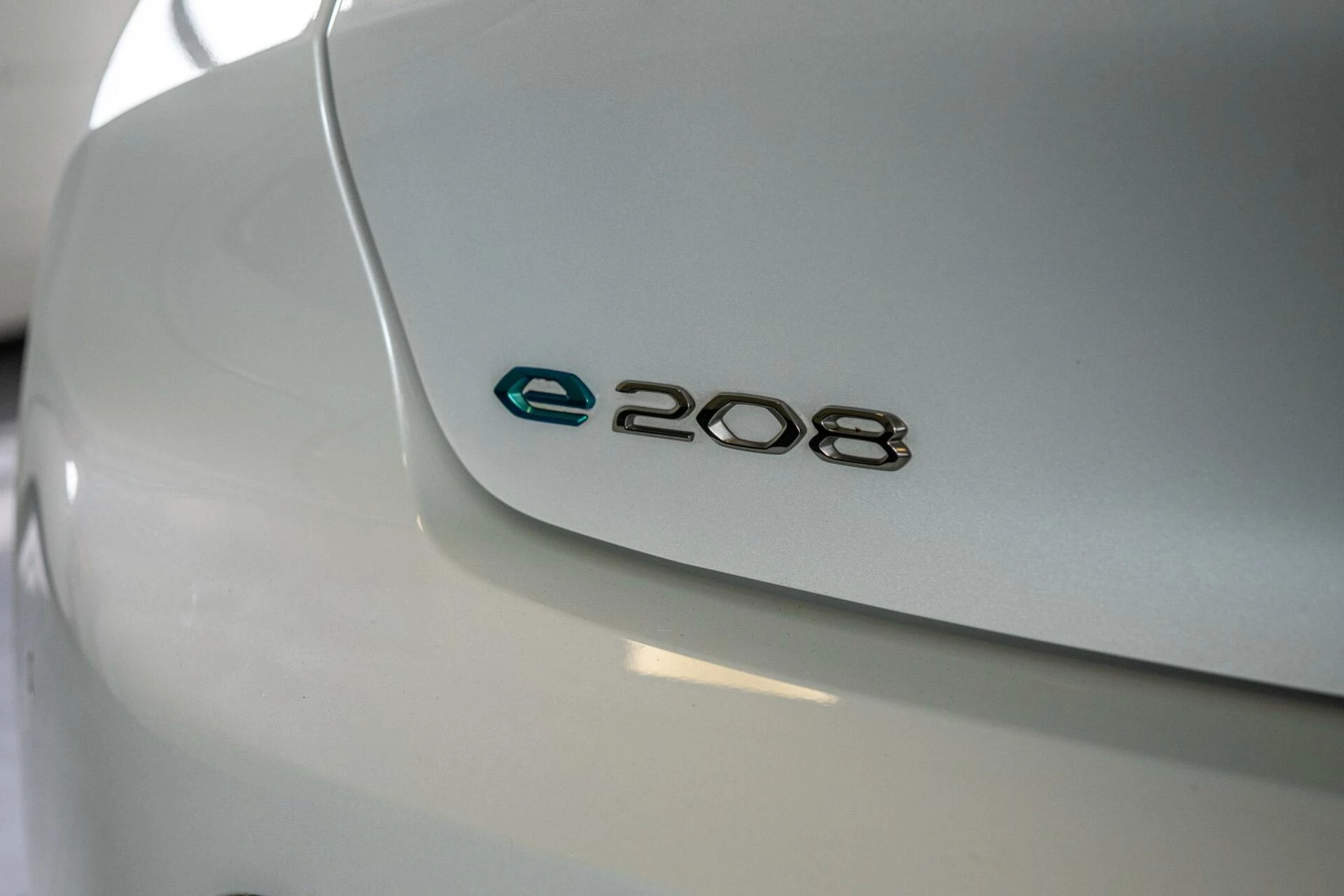 Hoofdafbeelding Peugeot e-208