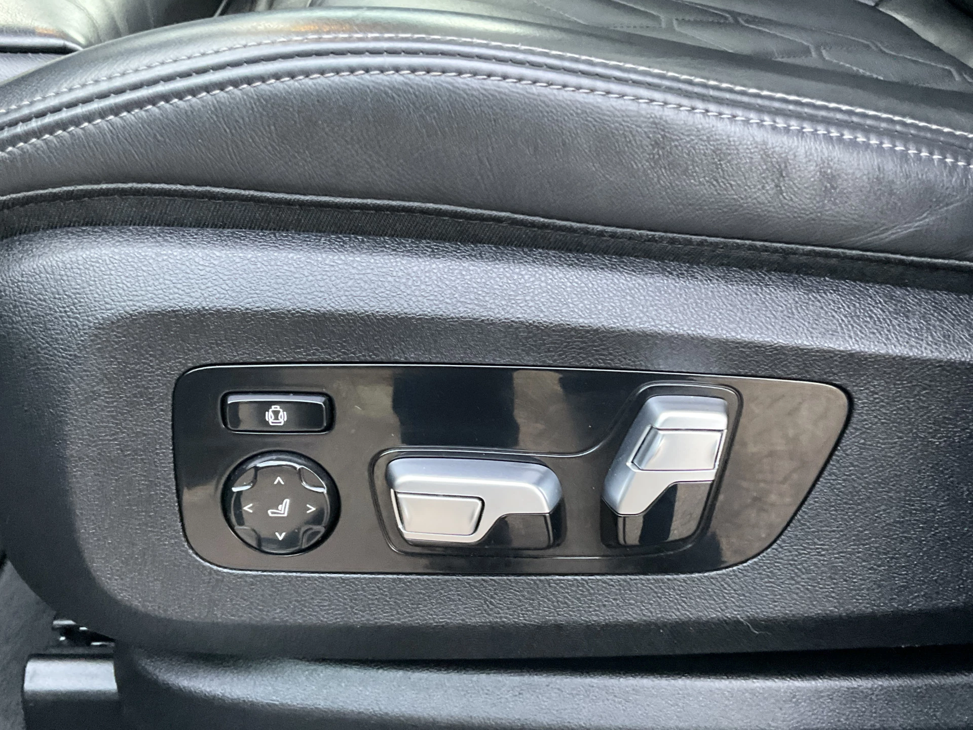 Hoofdafbeelding BMW X6