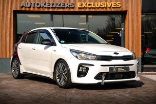 Hoofdafbeelding Kia Rio Kia Rio 1.0 TGDI DynamicLine GT Line Lane Assist LED Stuurverw. Carplay Camera 17''LM